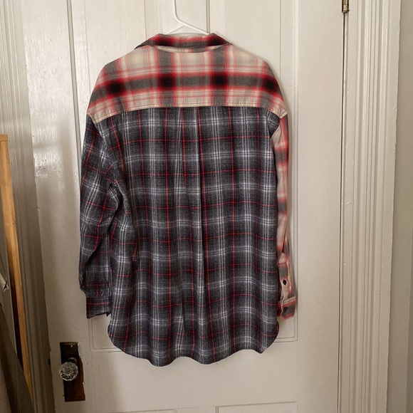 Split pattern flannel - Picture 2 of 2
